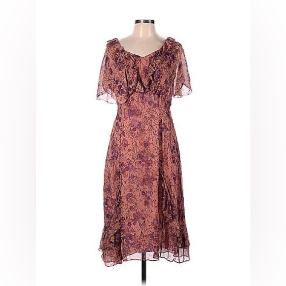 Sundance Dresses Sundance Pink Mauve Floral Short Sleeve Flowy